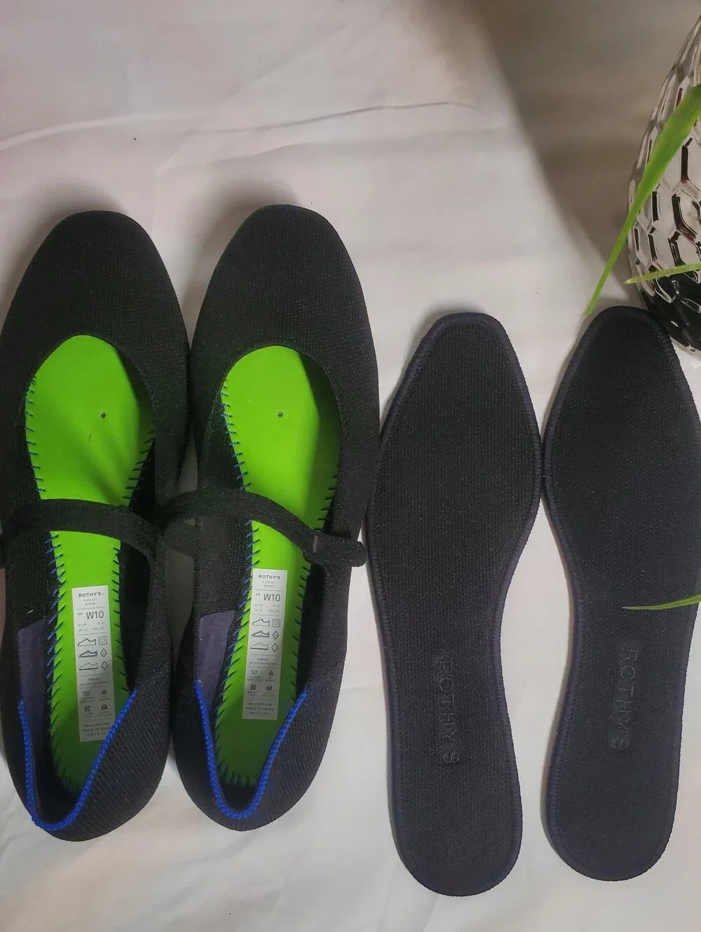 Rothy's NWOB The Square Mary Jane Flats Black with Blue Accent Size W10
